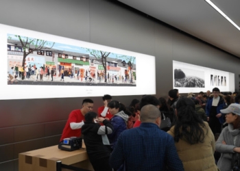 apple store china interior 2025