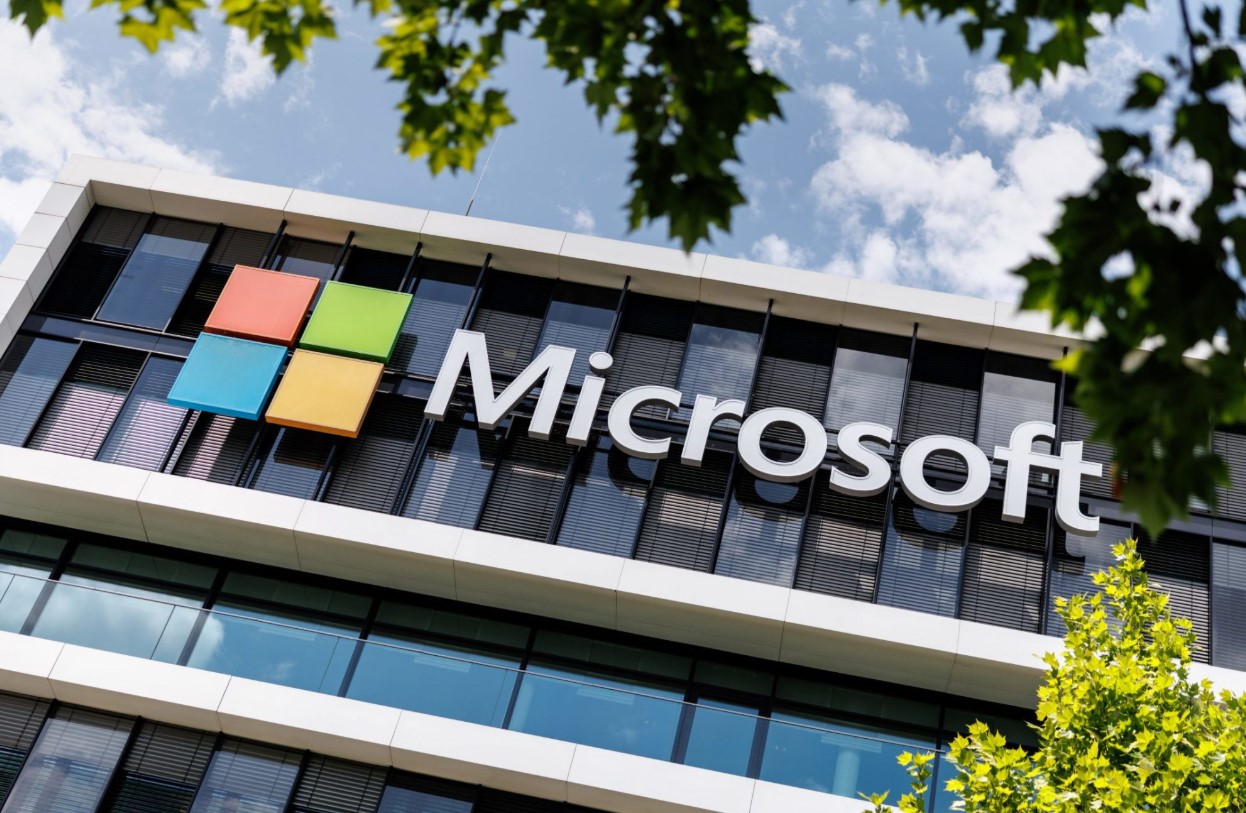 microsoft medical ai diagnostic benchmark sdbench copilot